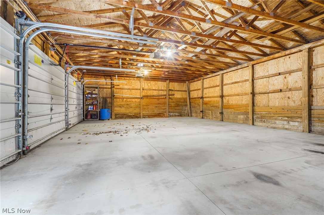 2081 Waynesburg Road NW Carrollton OH 44615