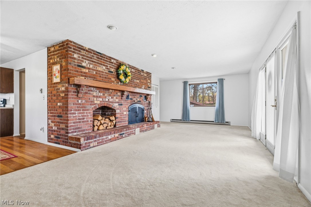 2081 Waynesburg Road NW Carrollton OH 44615