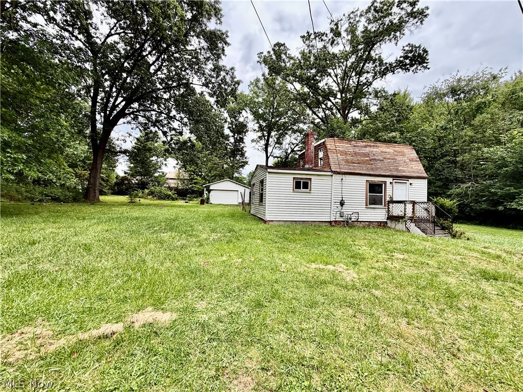 3275 Crestview Avenue Warren OH 44483