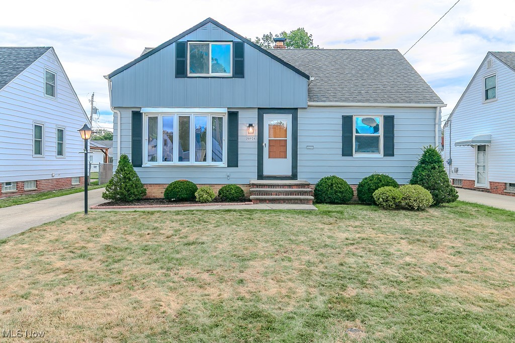 28934 Blissfield Drive Willowick OH 44095