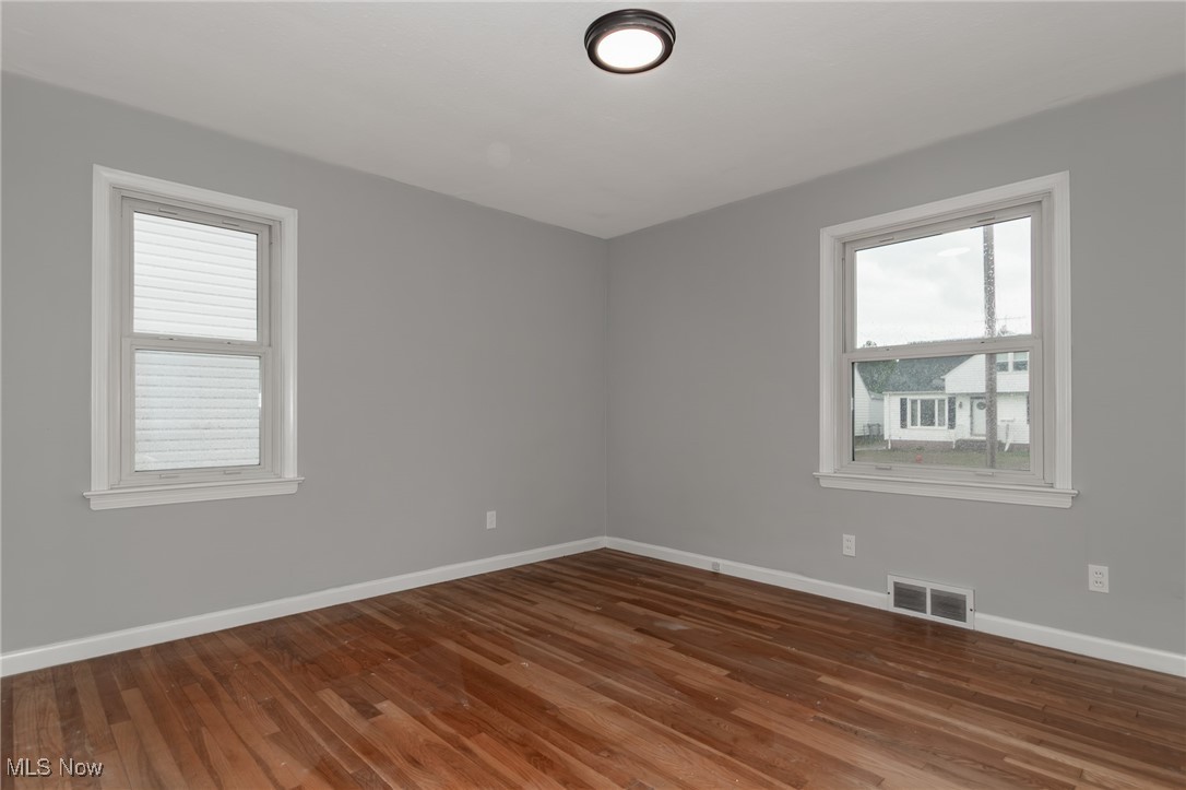 28934 Blissfield Drive Willowick OH 44095