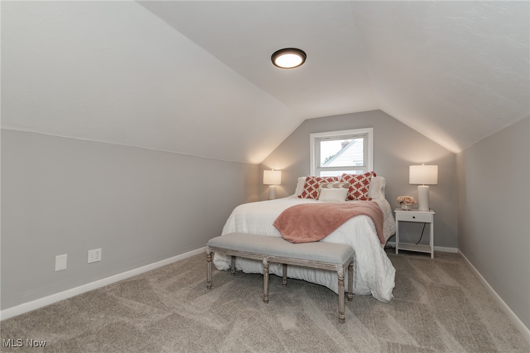 28934 Blissfield Drive Willowick OH 44095