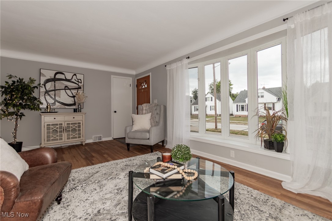 28934 Blissfield Drive Willowick OH 44095