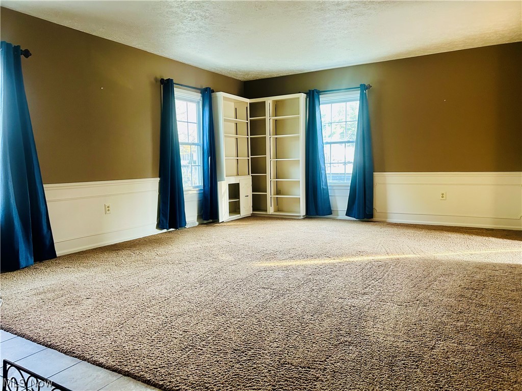 331 S Summit Street Smithville OH 44677