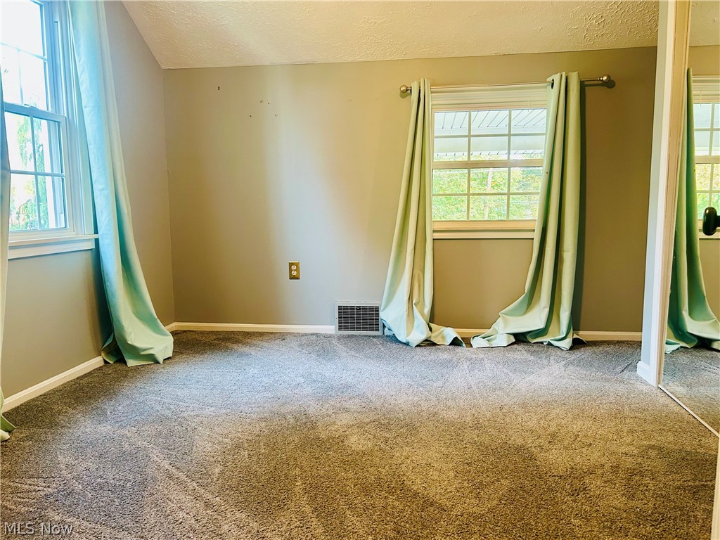 331 S Summit Street Smithville OH 44677