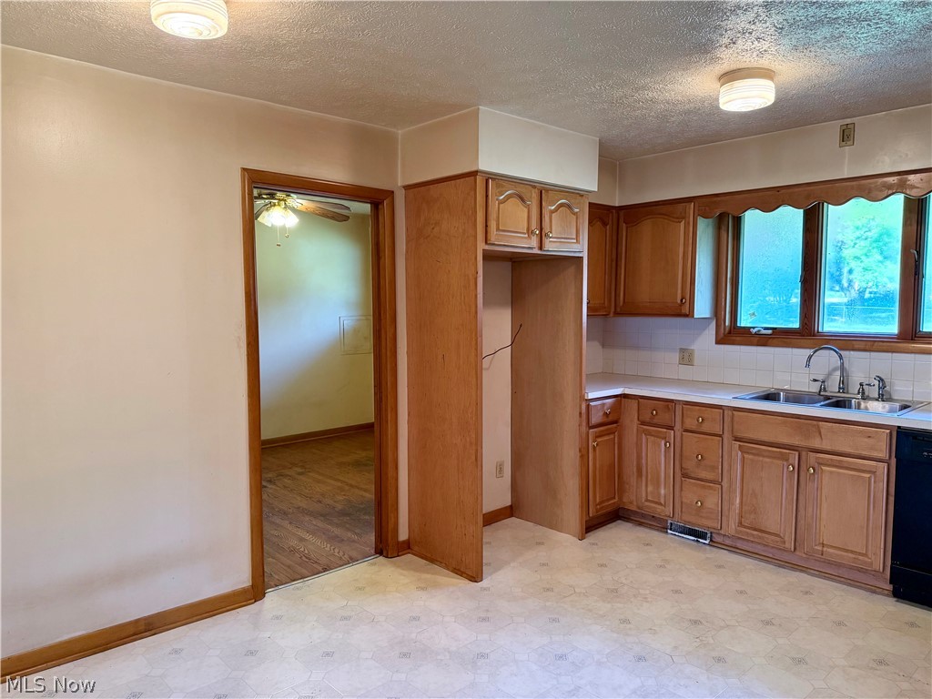432 North Avenue Tallmadge OH 44278