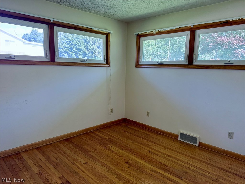 432 North Avenue Tallmadge OH 44278
