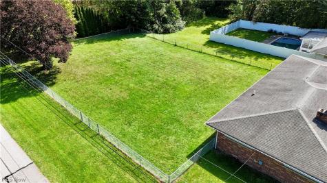 432 North Avenue Tallmadge OH 44278