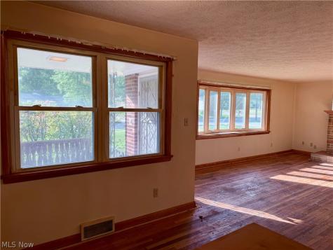 432 North Avenue Tallmadge OH 44278