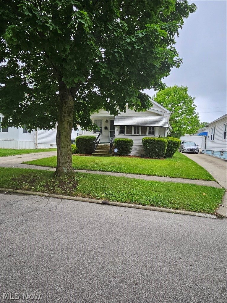 48 Best Street Bedford OH 44146
