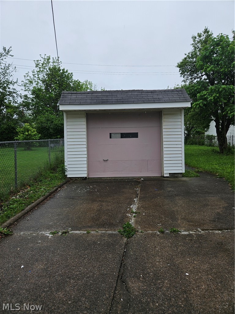 48 Best Street Bedford OH 44146