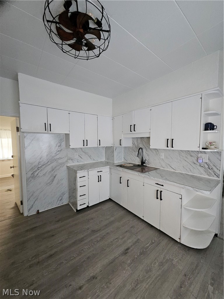 48 Best Street Bedford OH 44146