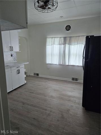 48 Best Street Bedford OH 44146