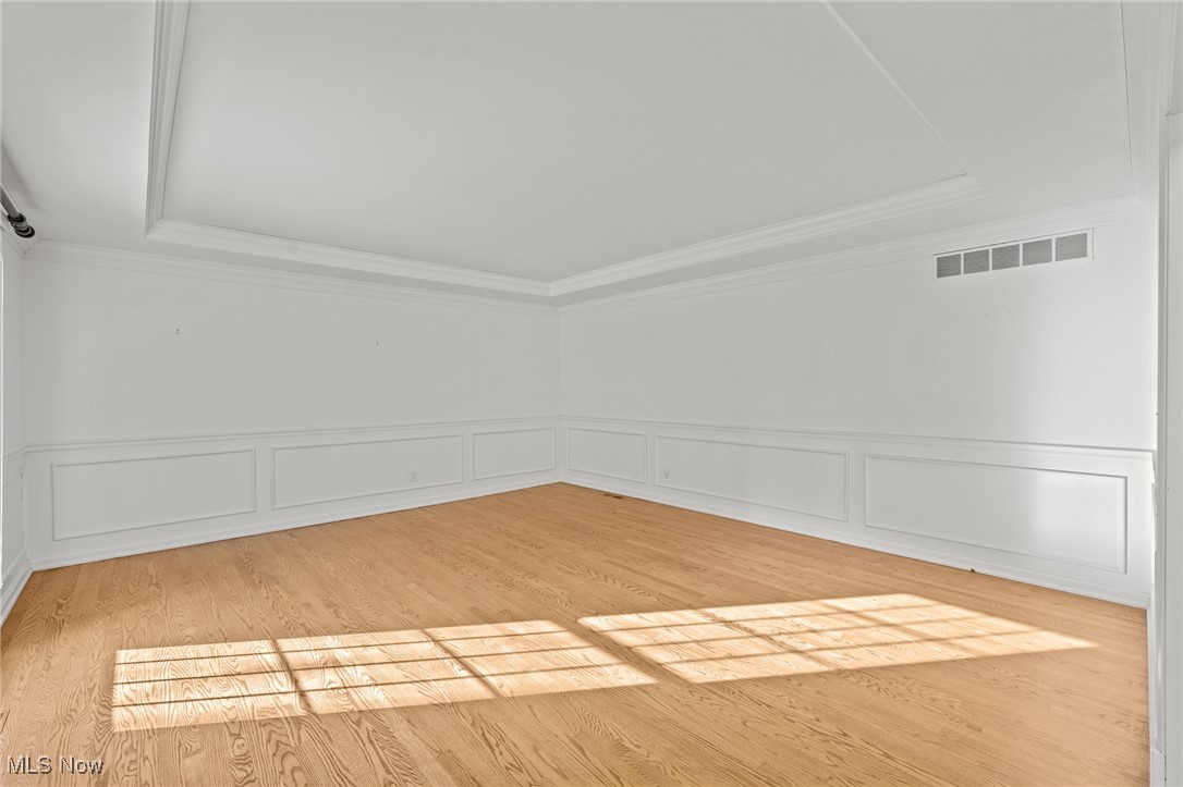 7431 River Oaks Trail Gates Mills OH 44040