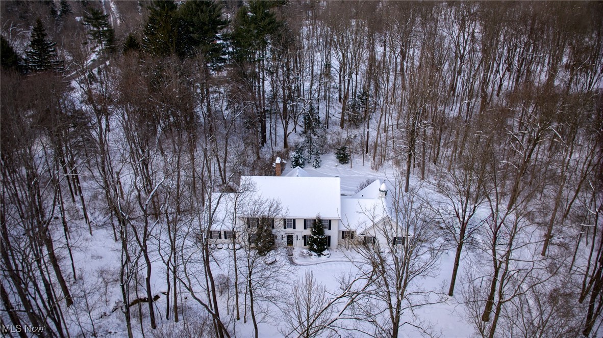 7431 River Oaks Trail Gates Mills OH 44040