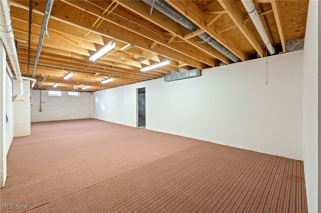 7431 River Oaks Trail Gates Mills OH 44040