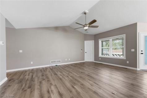 6031 Wentworth Lane SW Canton OH 44706