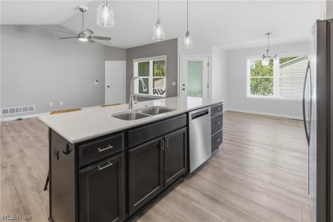 6031 Wentworth Lane SW Canton OH 44706