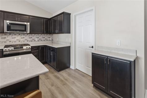 6031 Wentworth Lane SW Canton OH 44706