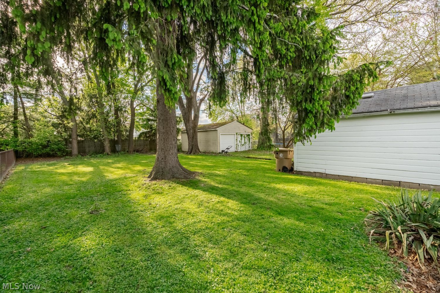 2034 High Street Cuyahoga Falls OH 44221