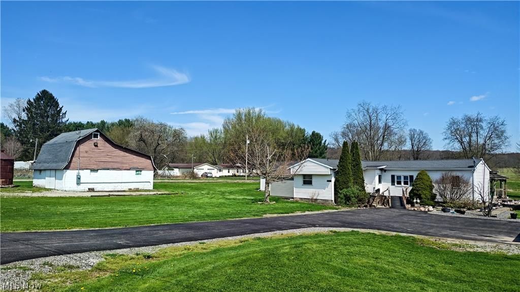 5122 Orangeville Kinsman Road Burghill OH 44404