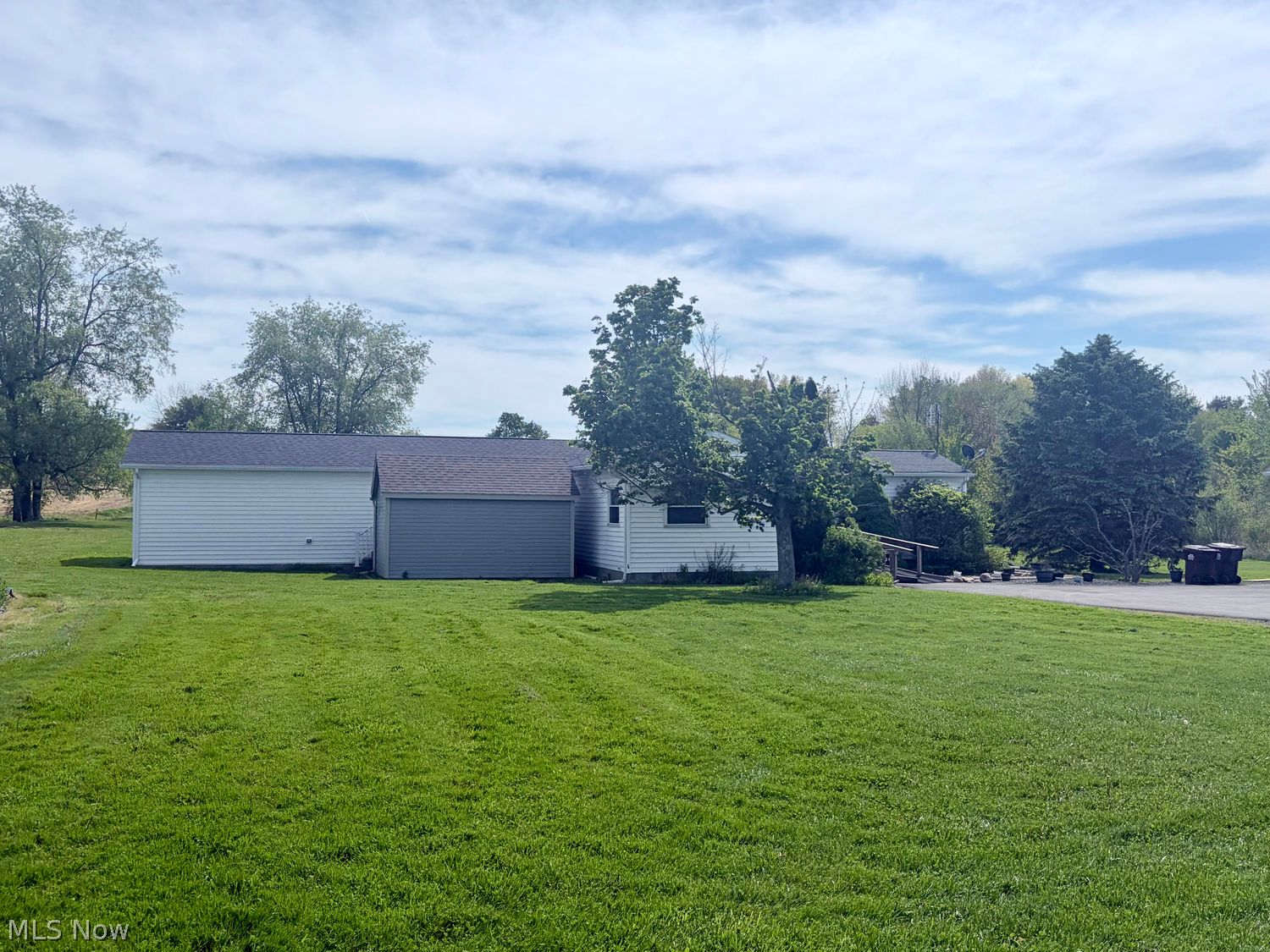 5122 Orangeville Kinsman Road Burghill OH 44404