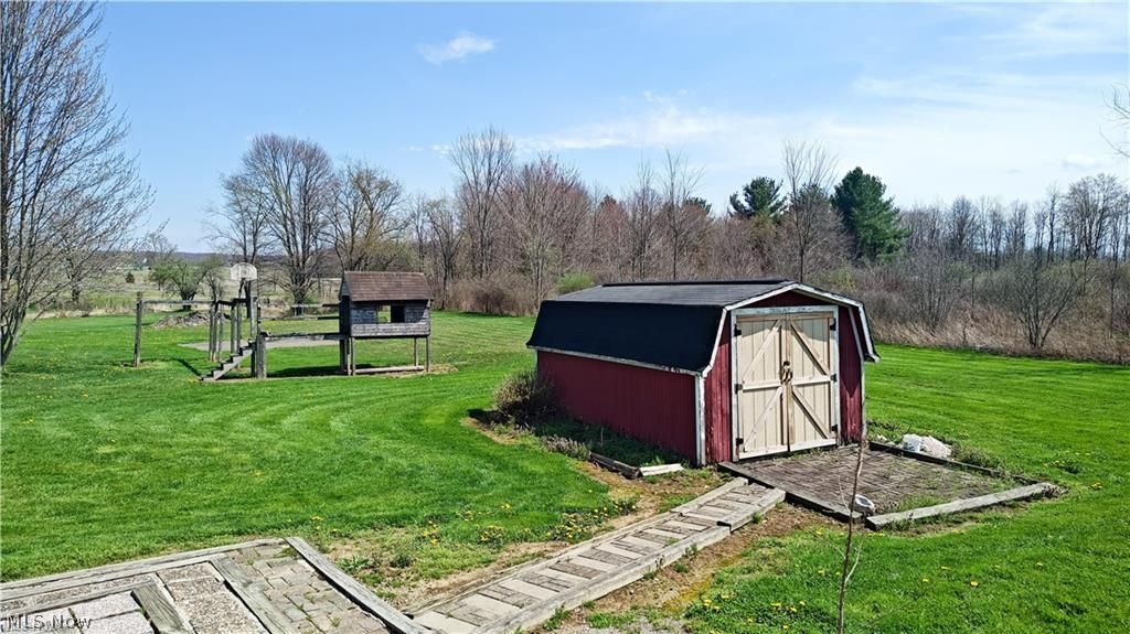 5122 Orangeville Kinsman Road Burghill OH 44404