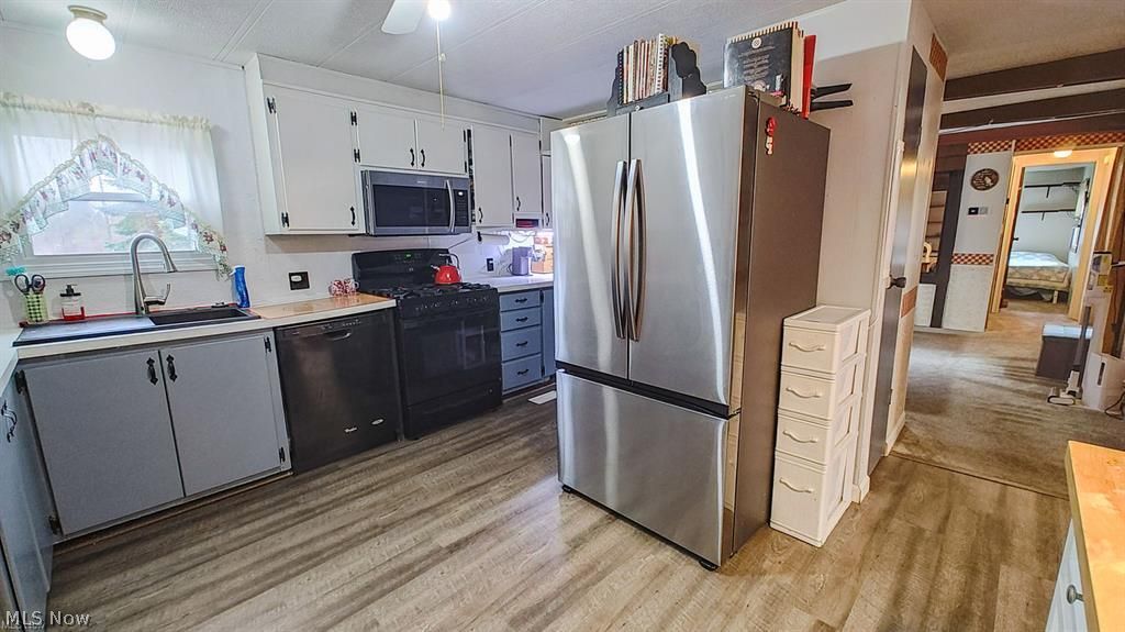 5122 Orangeville Kinsman Road Burghill OH 44404