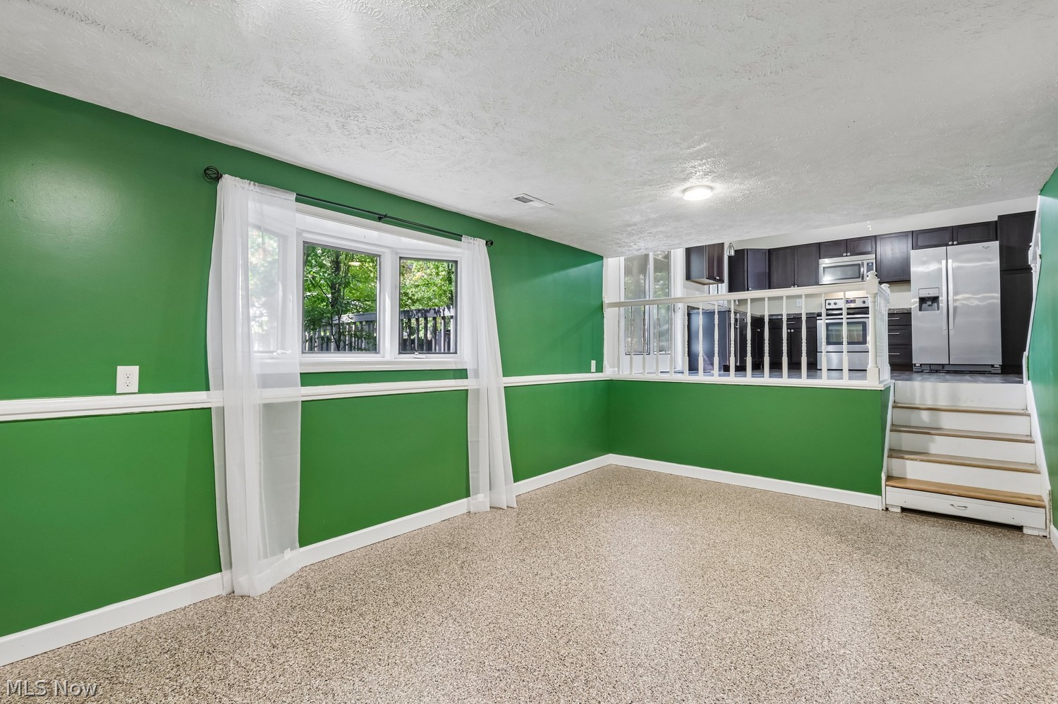 318 Maplewood Court Painesville OH 44077
