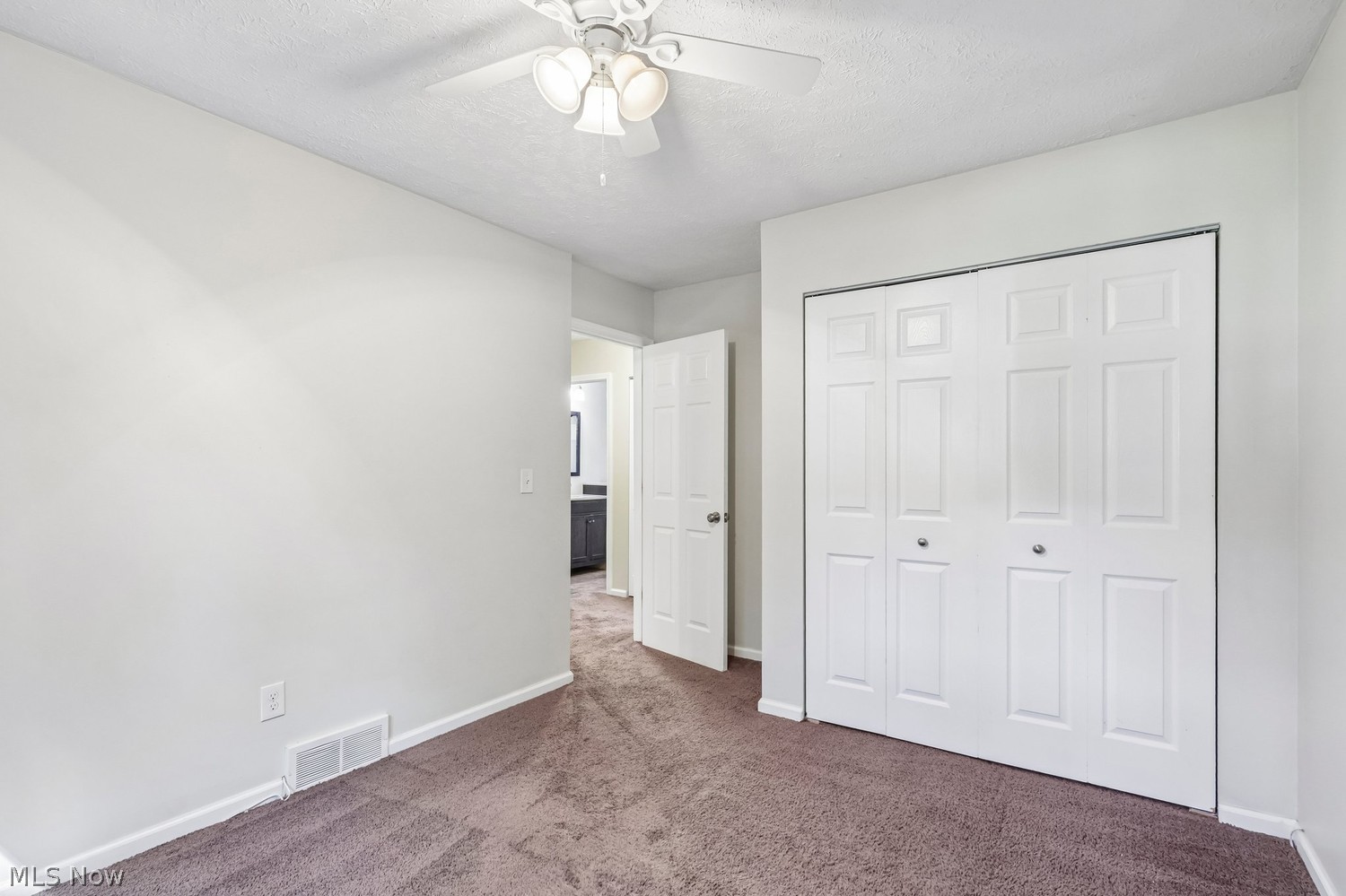 318 Maplewood Court Painesville OH 44077