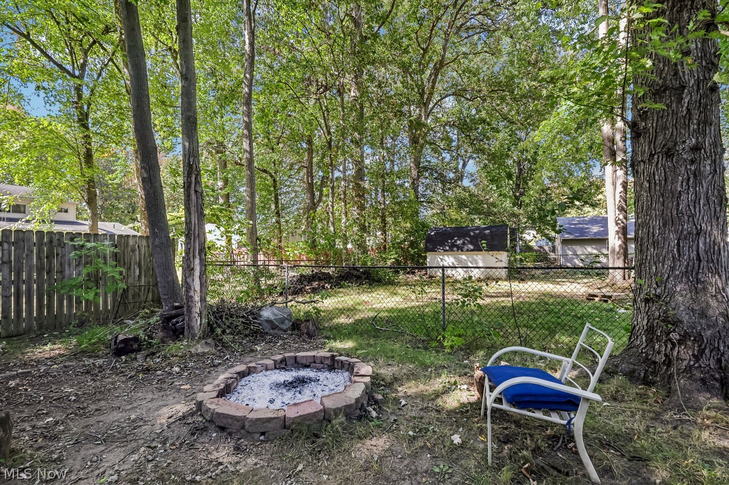 318 Maplewood Court Painesville OH 44077