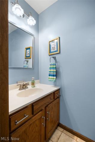 299 Great Oaks Trail Wadsworth OH 44281