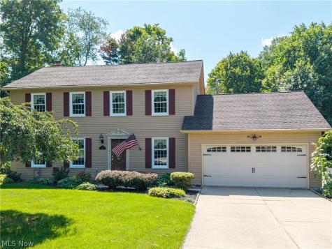 299 Great Oaks Trail Wadsworth OH 44281