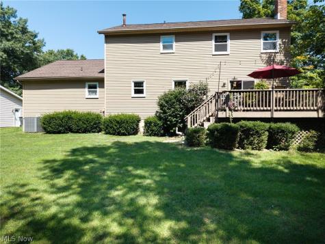 299 Great Oaks Trail Wadsworth OH 44281