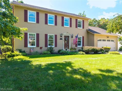 299 Great Oaks Trail Wadsworth OH 44281