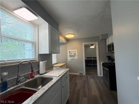 3714 Avalon Road Shaker Heights OH 44120