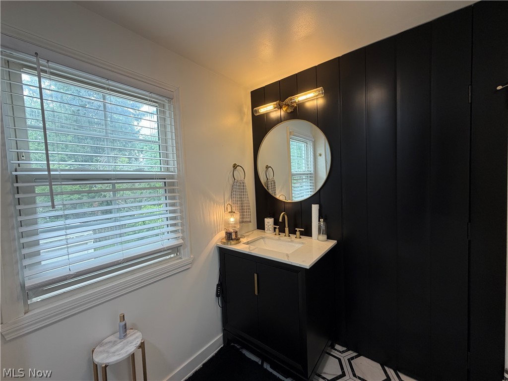 3714 Avalon Road Shaker Heights OH 44120
