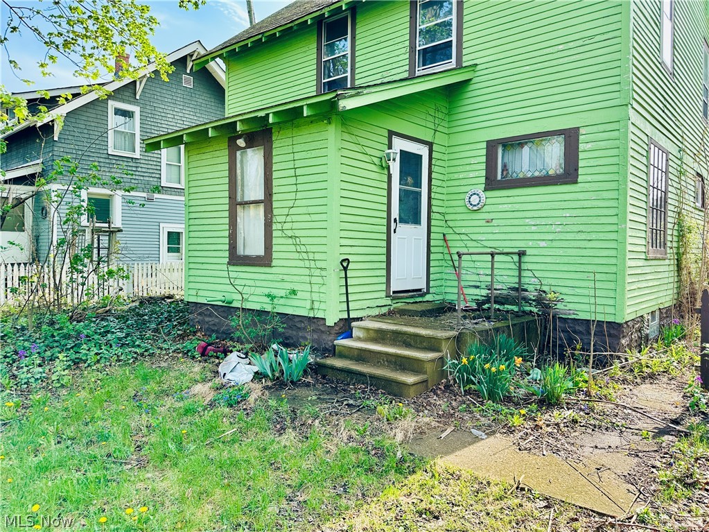 4721 Topper Avenue Ashtabula OH 44004