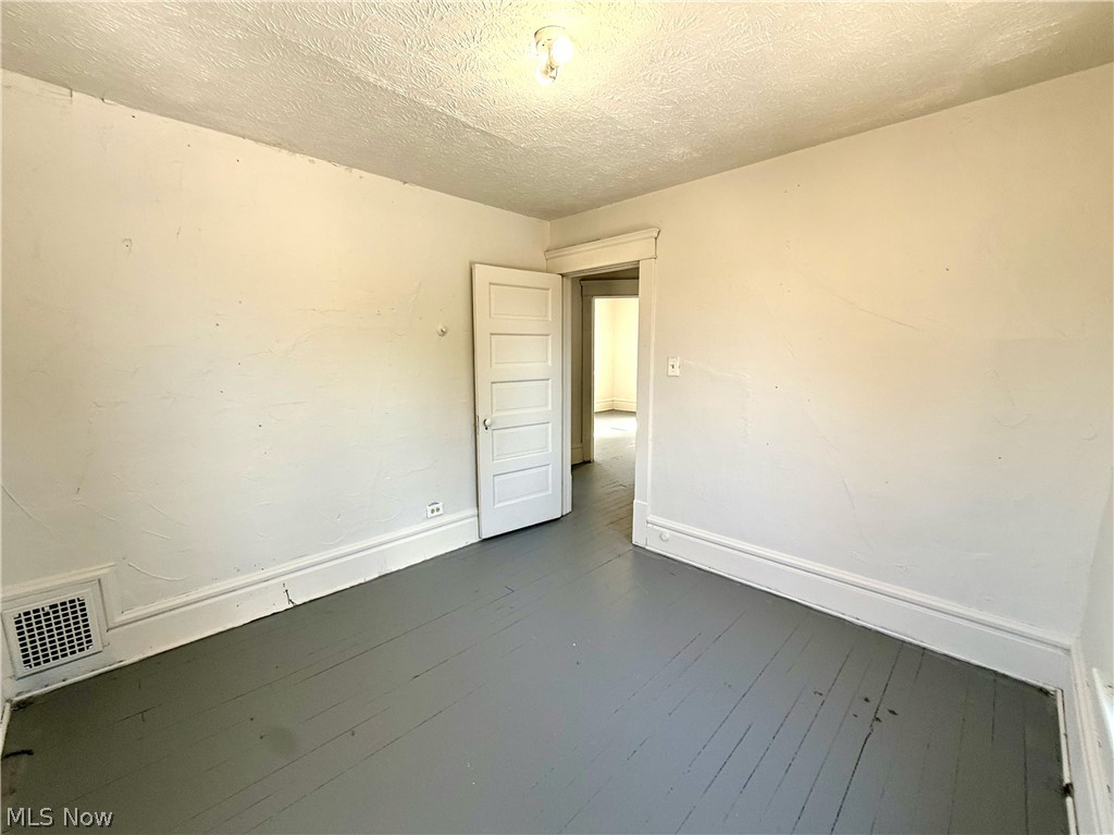 839 Kenyon Street Akron OH 44311