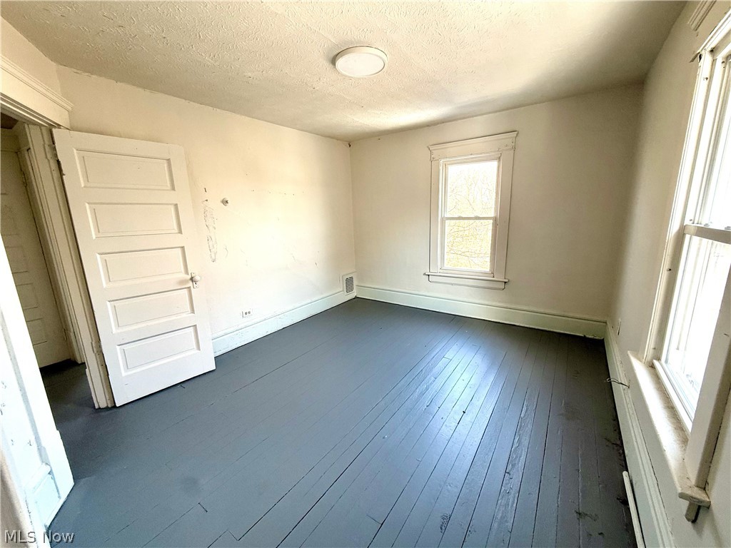 839 Kenyon Street Akron OH 44311