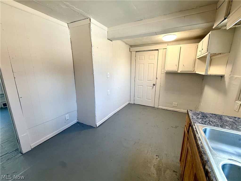 839 Kenyon Street Akron OH 44311