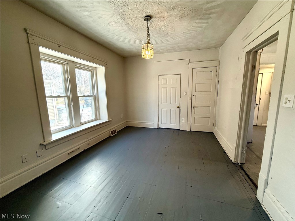 839 Kenyon Street Akron OH 44311