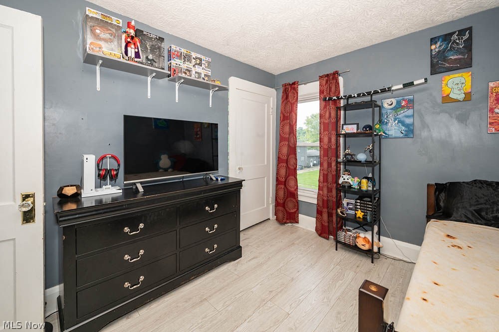 365 W Indiana Avenue Sebring OH 44672