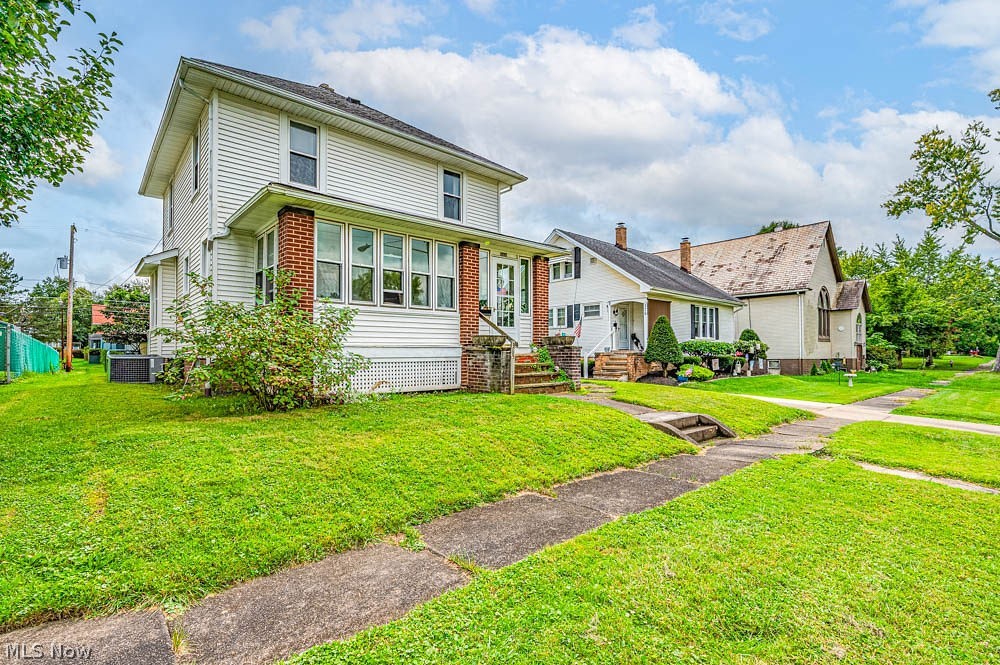 365 W Indiana Avenue Sebring OH 44672