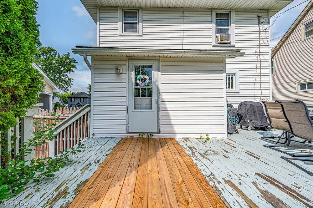 365 W Indiana Avenue Sebring OH 44672