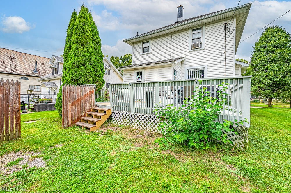 365 W Indiana Avenue Sebring OH 44672