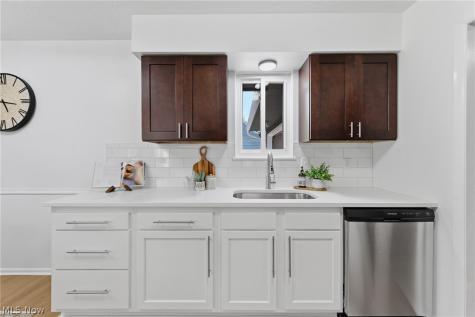 6030 Harrison Street Mentor OH 44060
