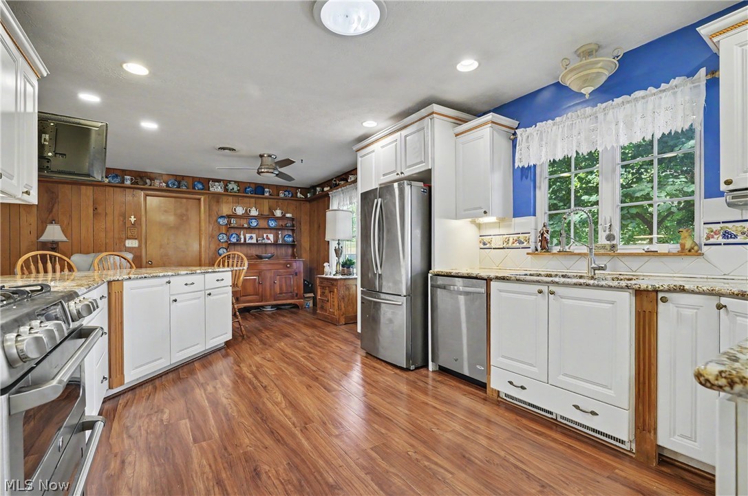 671 S Sheraton Drive Akron OH 44319