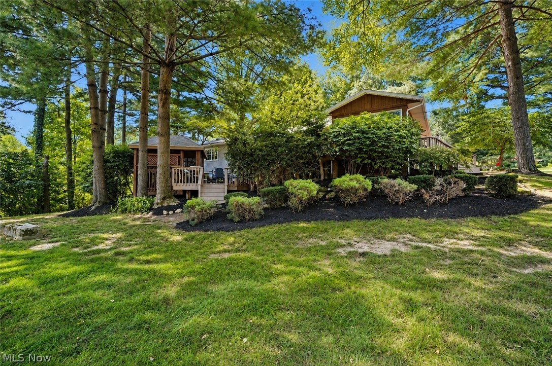 671 S Sheraton Drive Akron OH 44319