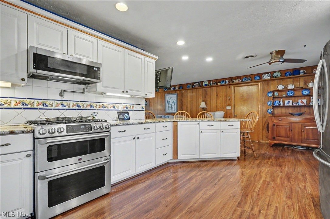 671 S Sheraton Drive Akron OH 44319